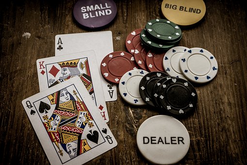 Jetons, poker, carte, smallblind, dealer, dame de pique
